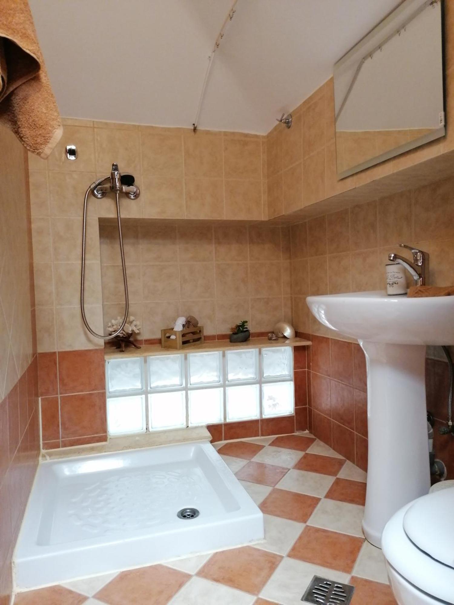 Theos Apartments Kalymnos Town Room photo
